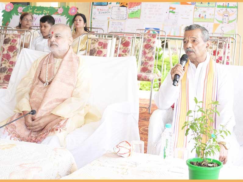 Grand celebration of Independence Day was organised at MCEE Campus Bhopal today in auspicious presence of Ved Vidya Martand Brahmachari Girish Ji.