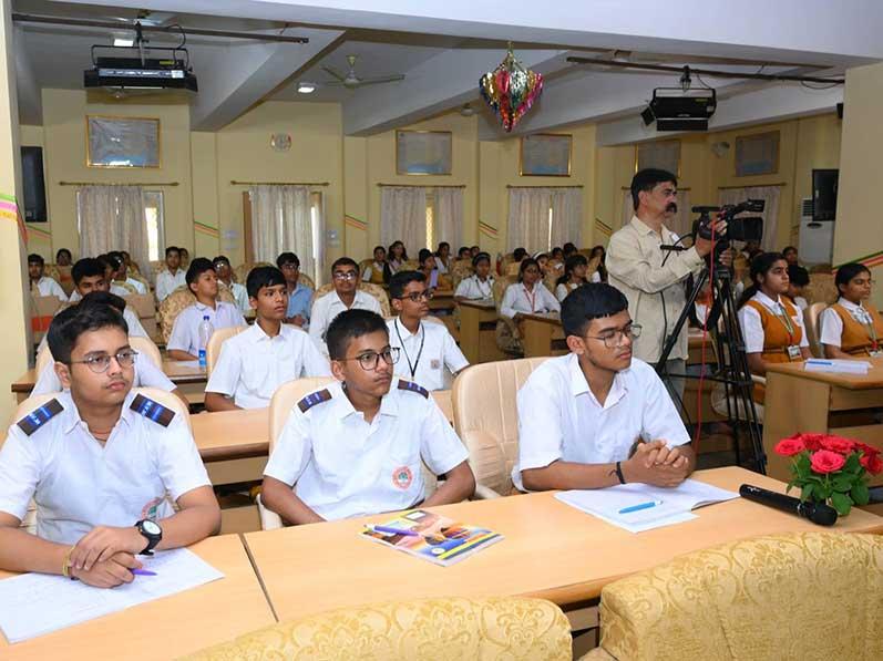 Maharishi Vedic Life Training programme was inaugurated by Ved Vidya Martand Brahmachari Girish Ji, Chairman of Maharishi Group of Educational Institutions at MCEE campus, Bhopal. 144 students and teachers are participating from all over India in this 10 days training programme. Students have been selected out of thousands of students through a written completion. In inaugural address Brahmachari Ji has explained students meaning of Maharishi, Vedic, Life and importance of this training.