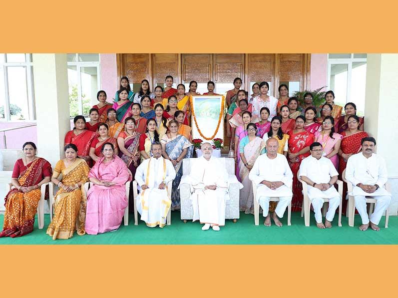 Maharishi World Peace Assembly at Bhopal.